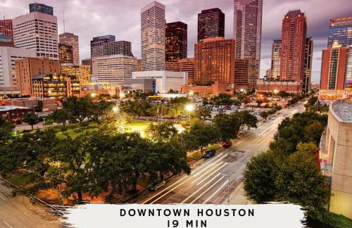 Central Convenience x Modern Luxury - Heart of Houston - Foto 39