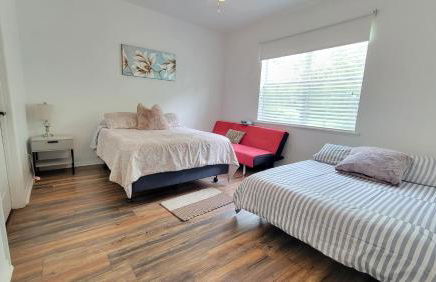 Spacious 2BR 2BA Suite - Walk to Mall & Hospitals - Foto 6