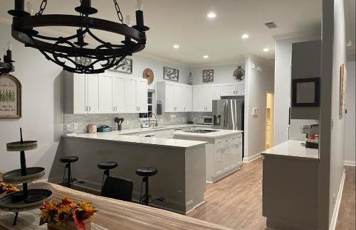 Gorgeous 10 Acre Estate POOL HOT TUB GAME ROOM - Foto 28