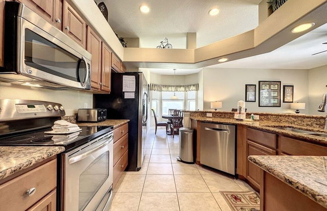 4 Bed 4 Bath With Private Pool/spa 4 Bedroom Home by RedAwning - Foto 24