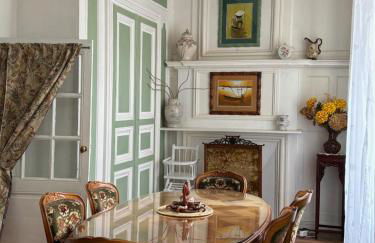 16th Century Manoir du Belvedere - central, unique, historical, with all modern amenities - Foto 5