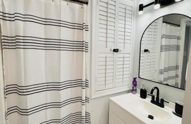 Charming 4BR 4BA Townhouse In Annandale, VA - Foto 21