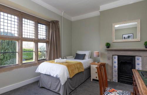 Charney Manor - Photo 60