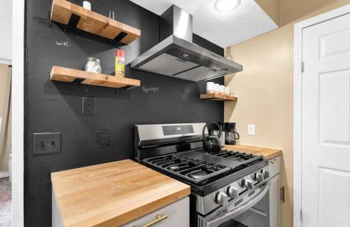 Small cozy ranch - Photo 4