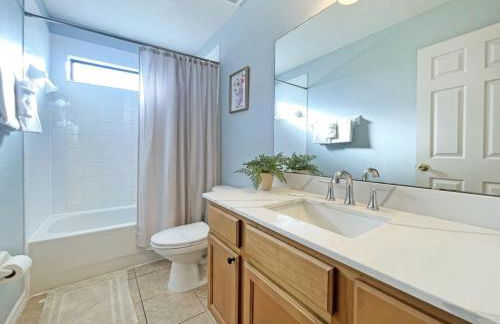 Hidden Gem 5 Bedroom Home by RedAwning - Foto 43