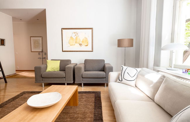 2ndhomes Deluxe 2BR Apt w Sauna&Balcony - Foto 19