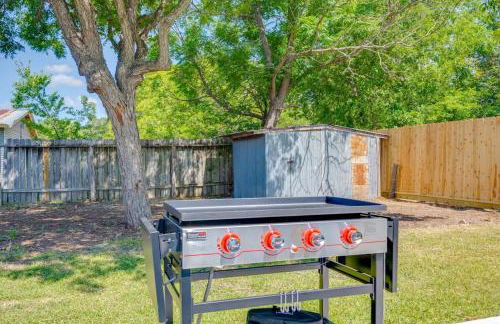 Modern 3 2 two Kings hot tub Fire pit 16min to Wine Trail Nearby Pickleball Courts Pools - Foto 119