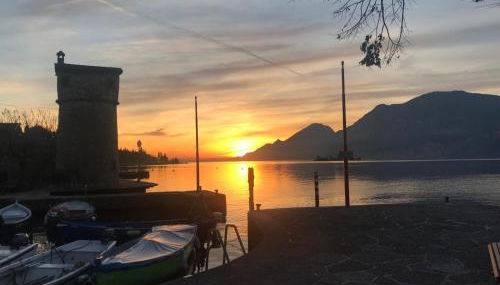 ROMANTICO APPARTAMENTO a CASSONE DI MALCESINE - Foto 4