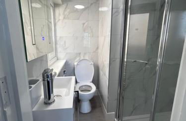 The Loft and The Den Apartments - Photo 25