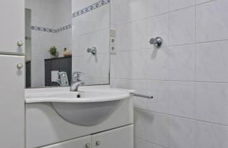 Deine Bude - 4 Doppelzimmer, 2 Bäder, Küche - Photo 23