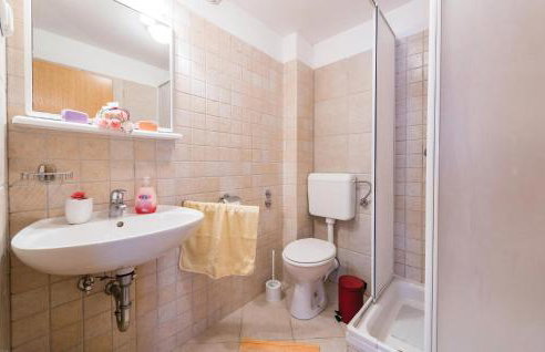 Lovely Home In Visnjan With Wifi - Foto 27