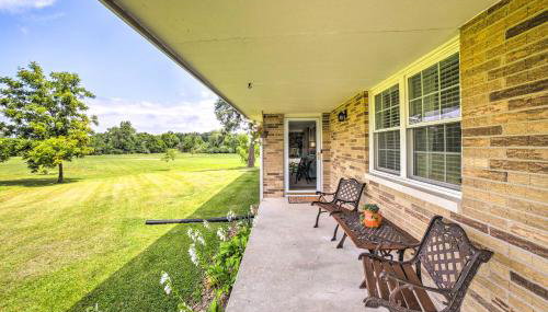 Bloomington Family Home - Private Deck and Yard - Foto 3
