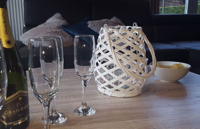 Modern Family Home With Wellness - Photo 33