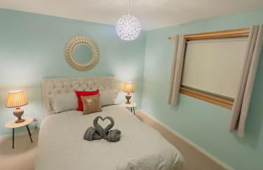 Modern & Cosy 3 Bedroom Inverkeithing home- Ideal for Edinburgh Dunfermline & St Andrews with Free Parking - Foto 6