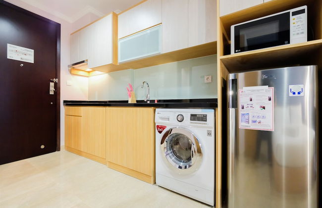 Comfortable Studio at Menteng Park Apartment - Foto 9