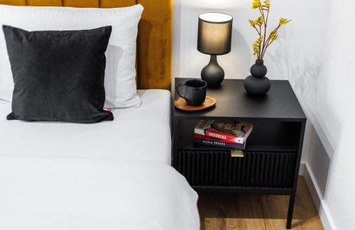 Emihouse Riverside Two-Bedroom Apartments - Free Parking, City Center - Foto 48