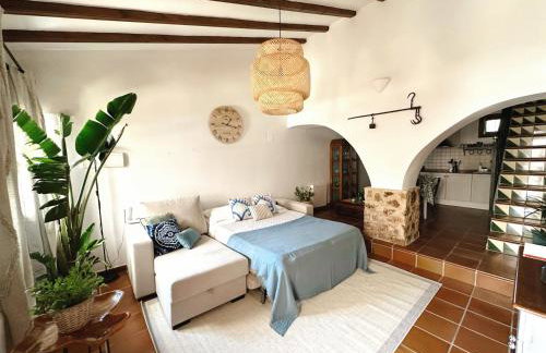 MASÍA de SAN JUAN CASA NÚMERO 15 en Castillo con piscina, Aire Acondicionado y terraza privada - Photo 9