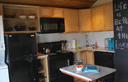 Lake Front cottage - Photo 8