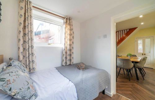Beautiful Three Bedroom House - Manchester Escape - Foto 25