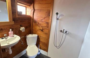 Domki wędkarskie nad Stawami Pirania - Foto 15