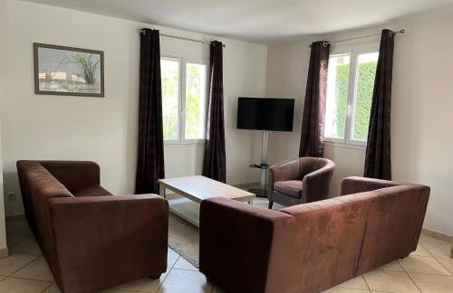 Golf de Pont Royal Villa du Lac climatisée 3 chambres Piscine chauffée Parking et Garage - Foto 7