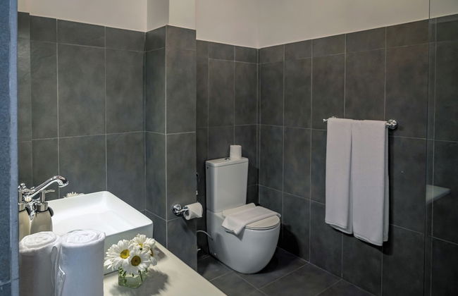 Writer's Lodge By Ishq - Photo 44