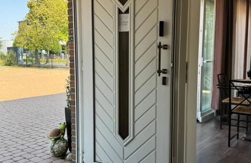 Modern House Gehrden 2, bis 4 Person, Contactless Check-in, free parking, Vollsaniert und Renoviert Dezember 2024 - Foto 94