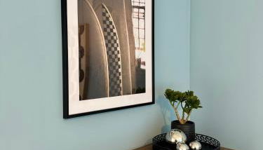 CLS Moderne City-Wohnung Hamburg mit Smart-TV, Nespresso Maschine inklusive Kapseln, Blick über Hamburg, Cafe im Haus, Bus gegenüber, Flex Check-In - Foto 3, wardrobe