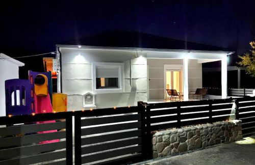 Little village Trikala - Photo 30