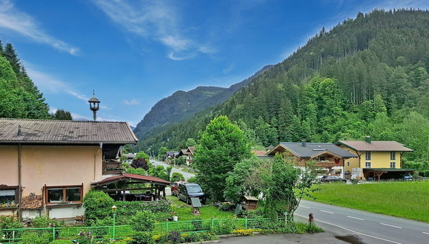 Eusch - Foto 2, House