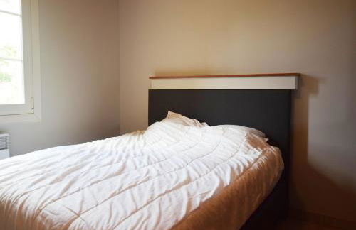 Peaceful Holiday Home in Les Vans, Ardeche With Pool - Foto 8