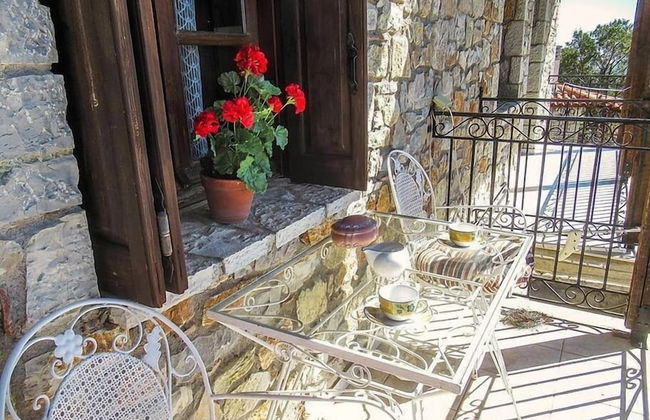 Traditional Charming Stone Chalet - Foto 12