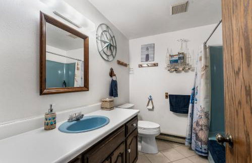 Lily Bay Lodge by Simple Life Rentals - Photo 35