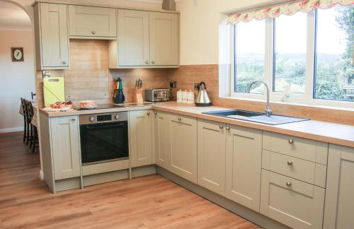 Greenacres - Photo 8