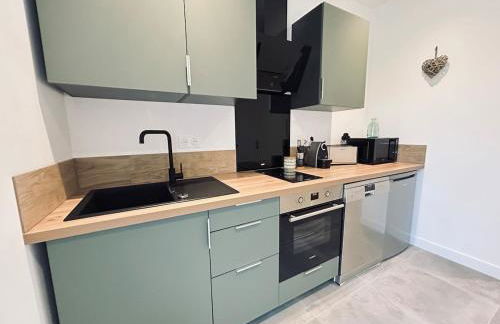 1 Vasnier F1 avec terrasse proche caves et science po - Foto 9