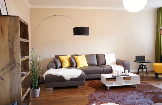 YoHome - Stylish New City Apartment - Photo 13