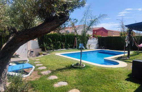 Villa lujosa con spa, piscina y sala de juegos PRIVADOS - Foto 44