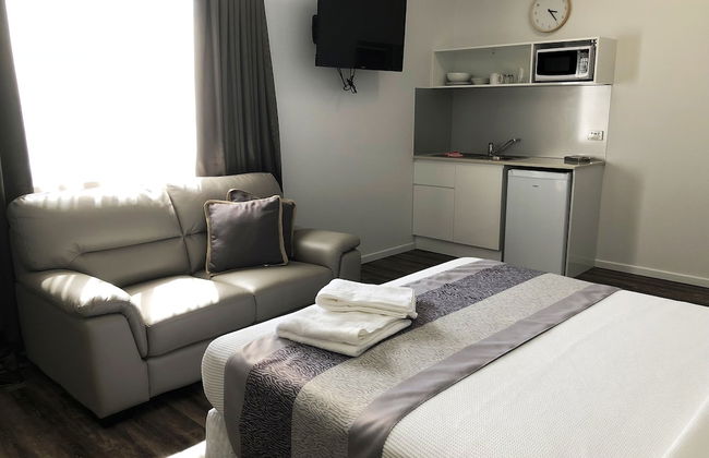 Escape On Lake - Photo 13