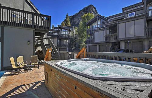 Creekside Frisco Condo with Views and Pool Access! - Foto 29