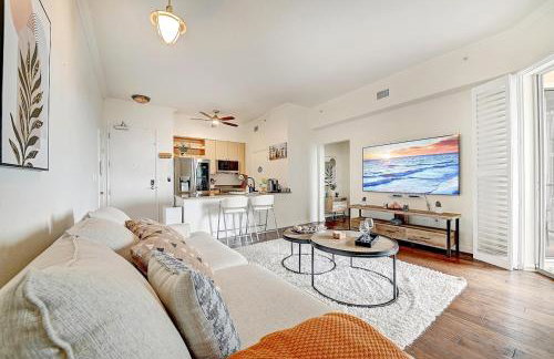 Ocean View Suite by Convention Center & Beach - Foto 1