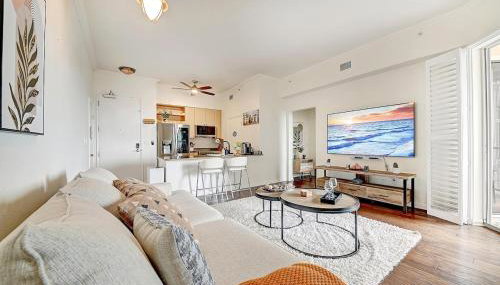 Ocean View Suite by Convention Center & Beach - Foto 1