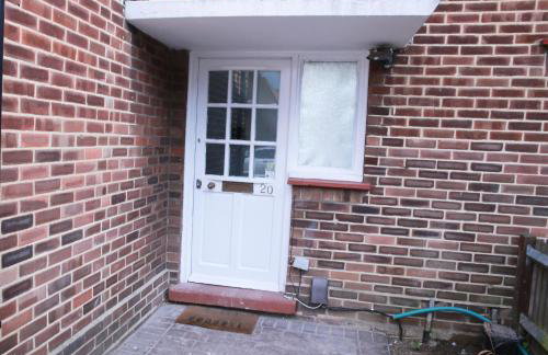 Harrow Luxury flat With free parking. - Photo 24