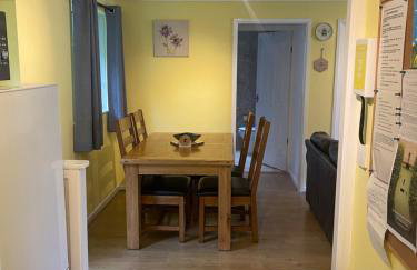 BumbleBee Lodge - Photo 14