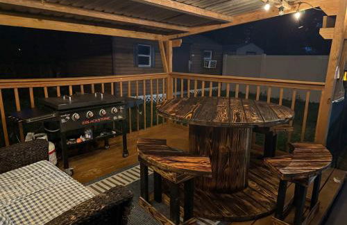 Farmhouse Oasis w Pool Heated Spa Treehouse and Game Room Located Centrally off I-4 - Foto 5