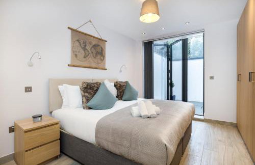 Luxurious 2 King-size bed flat with Patio - Foto 3