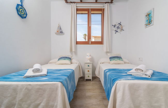 Vila Ca Shermano in Urbanitzaci Montferrutx - Photo 34