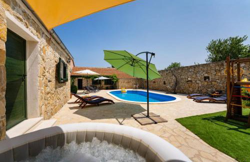 Family friendly house with a swimming pool Benkovac, Zagora - 25209 - Foto 4
