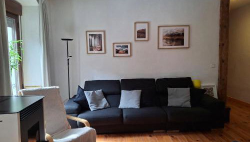 Apartamento REFORMADO -75m - VISTAS a la montaña y al rio - Wifi - TRASTERO en planta calle - Junto a Parking publico - Foto 3