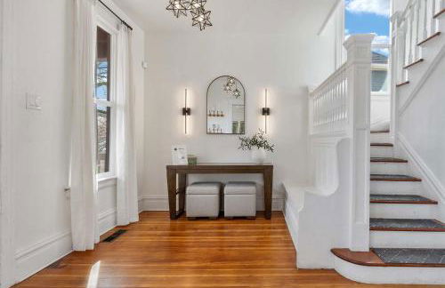 Northwest Retreat with Cedar Hot Tub - Foto 11