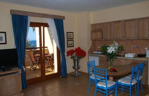 Mylos Hotel Apartments - Photo 44
